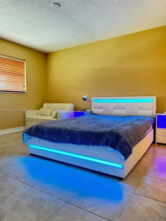 $1,750 | 1300 Moffett Street, Unit 306, Hallandale Beach, FL 33009