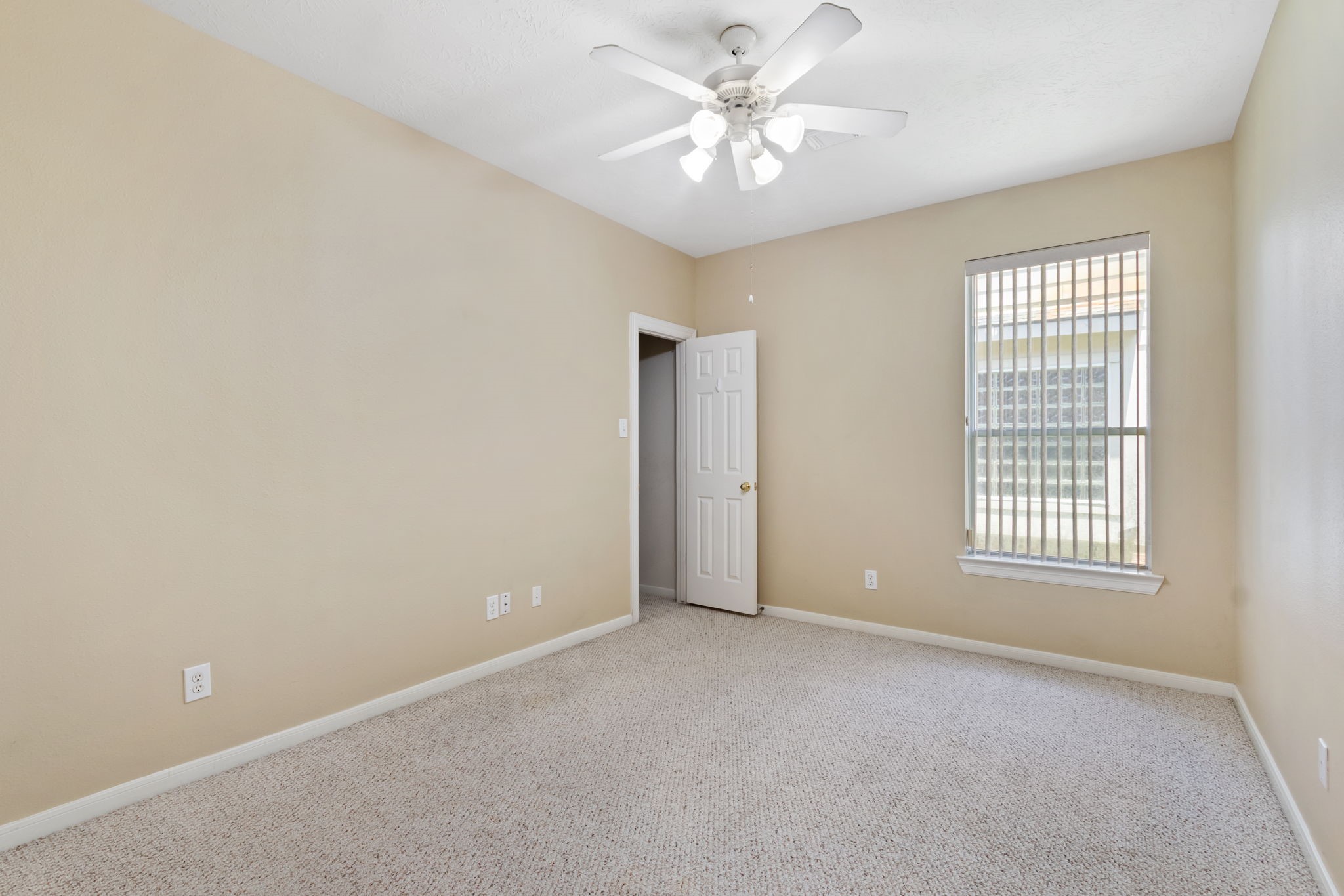 6311 Stone Trail Lane Spring, TX 77379 - Photo 28 of 47 Bedroom #3