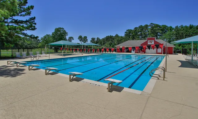 a view of an outdoor space