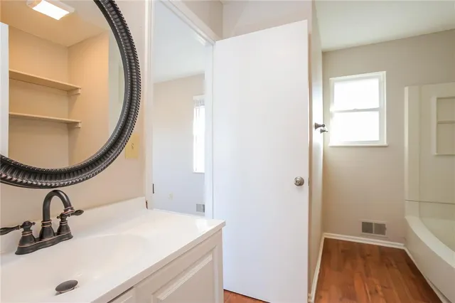 $1,775 | 515 Southeast 19th Street, Oak Grove, MO 64075