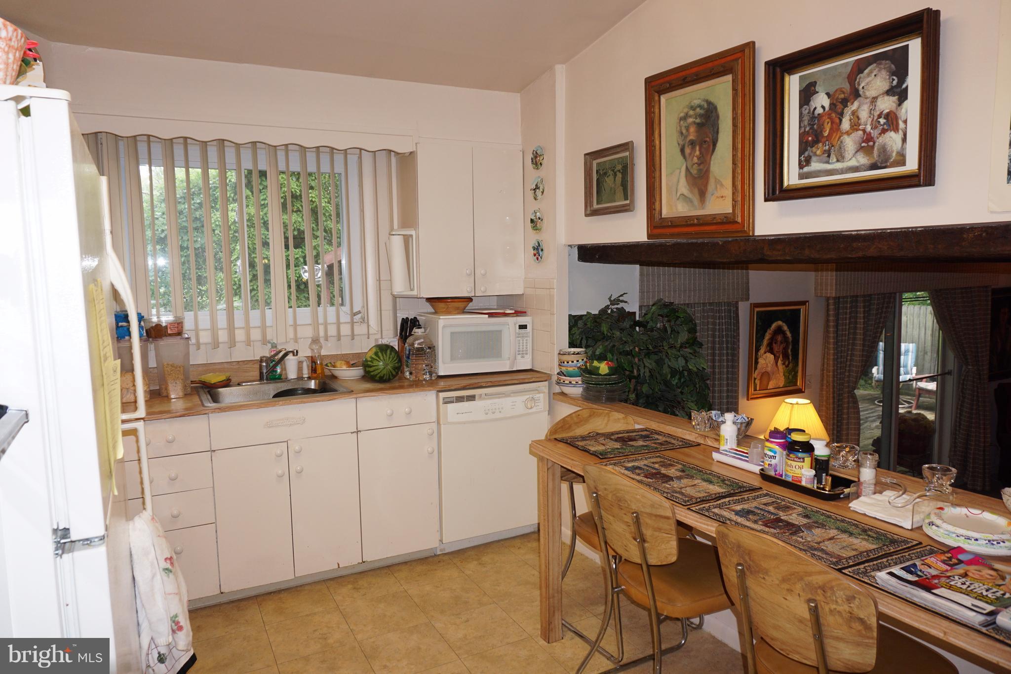 3808 Cherrybrook Road Randallstown, MD 21133 - Photo 6 of 17 Kitchen