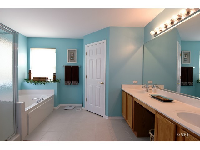 3505 High Ridge Road Carpentersville, IL 60110 - Photo 12 of 16