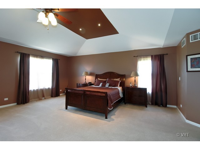 3505 High Ridge Road Carpentersville, IL 60110 - Photo 10 of 16