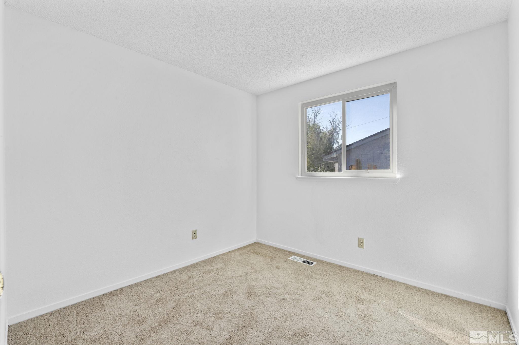 10056 Atwood Street Reno, NV 89506 - Photo 22 of 30 Photo 22