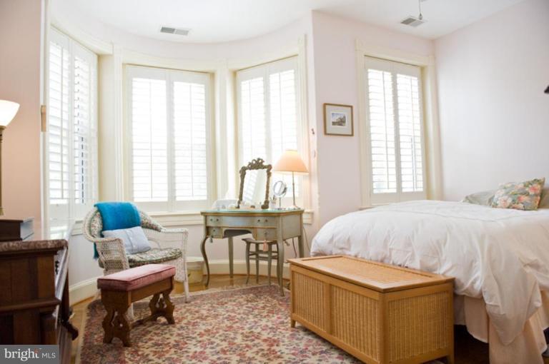 314 10th Street Northeast Washington, DC 20002 - Photo 14 of 27 Bedroom #2