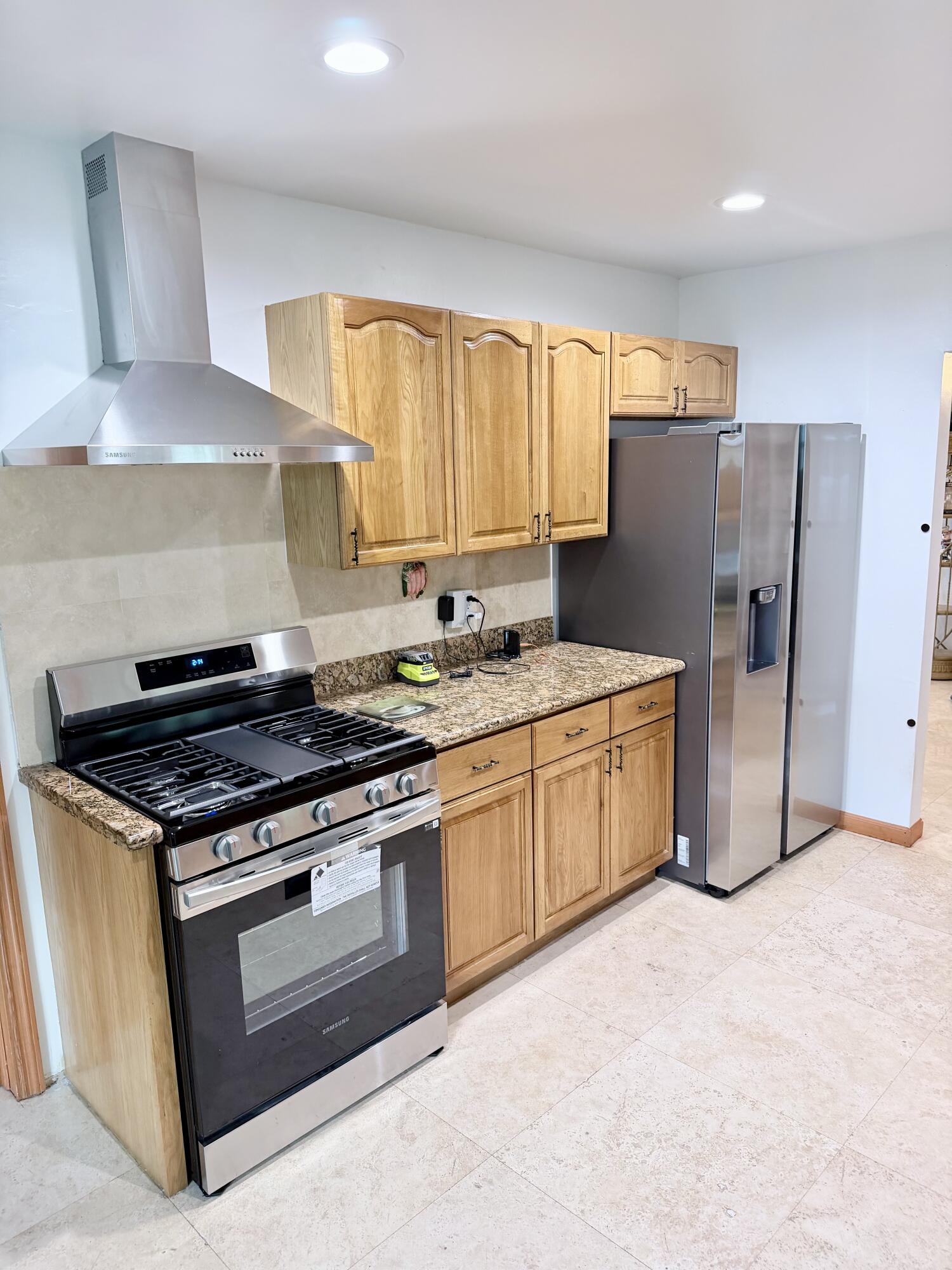 3916 Adams Street Hollywood, FL 33021 - Photo 29 of 38 IMG_9062