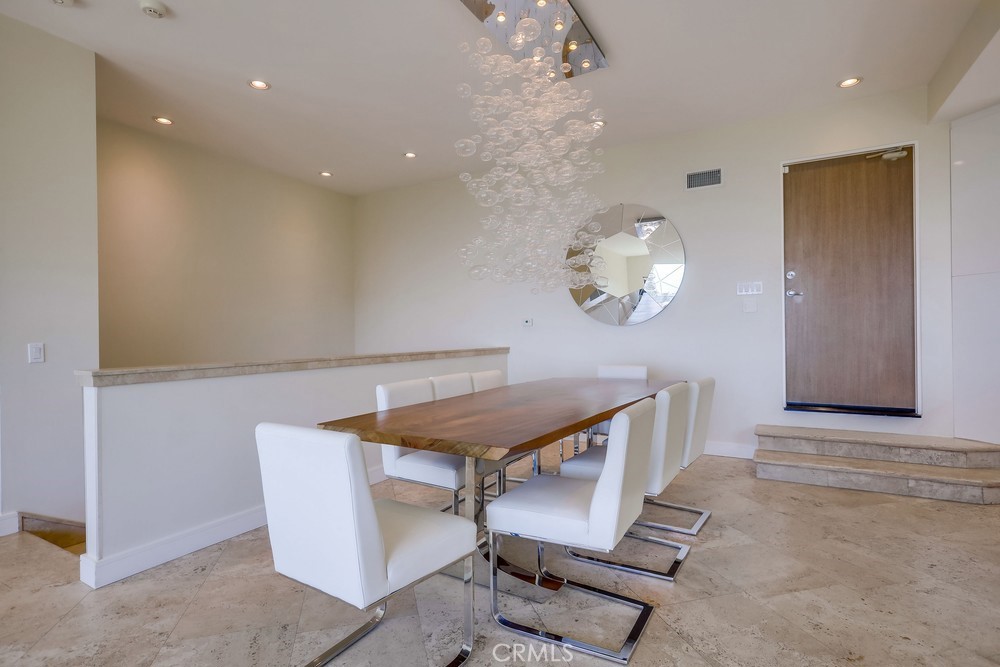 1725 Del Mar Avenue Laguna Beach, CA 92651 - Photo 22 of 63