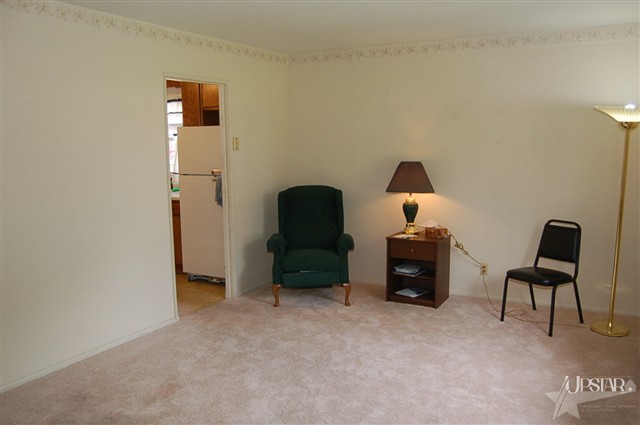 5922 Oakmont Road Fort Wayne, IN 46816 - Photo 2 of 13 Gallery Image 2