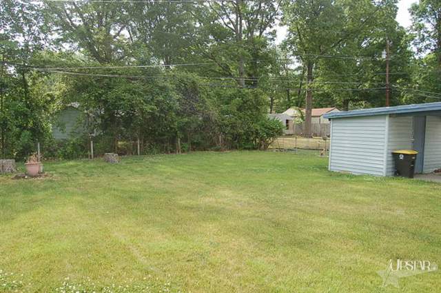 5922 Oakmont Road Fort Wayne, IN 46816 - Photo 11 of 13 Gallery Image 11