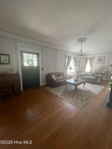 $379,900 | 607 Vance Street Northeast, Wilson, NC 27893