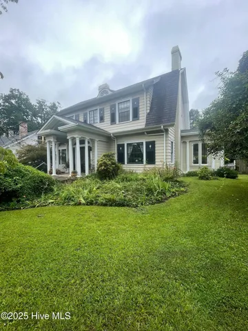 $379,900 | 607 Vance Street Northeast, Wilson, NC 27893