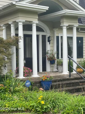 $379,900 | 607 Vance Street Northeast, Wilson, NC 27893