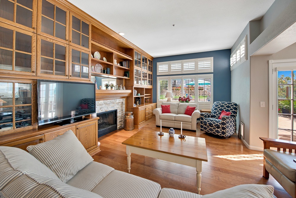 9895 Avenida Ricardo Spring Valley, CA 91977 - Photo 2 of 17