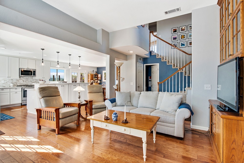 9895 Avenida Ricardo Spring Valley, CA 91977 - Photo 4 of 17