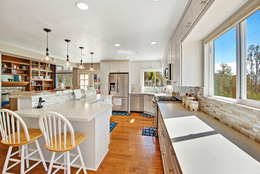 9895 Avenida Ricardo Spring Valley, CA 91977 - Photo 6 of 17