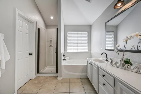 $299,000 | 1020 Jefferson Street, Alvin, TX 77511