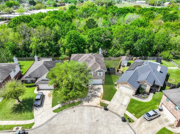 $299,000 | 1020 Jefferson Street, Alvin, TX 77511