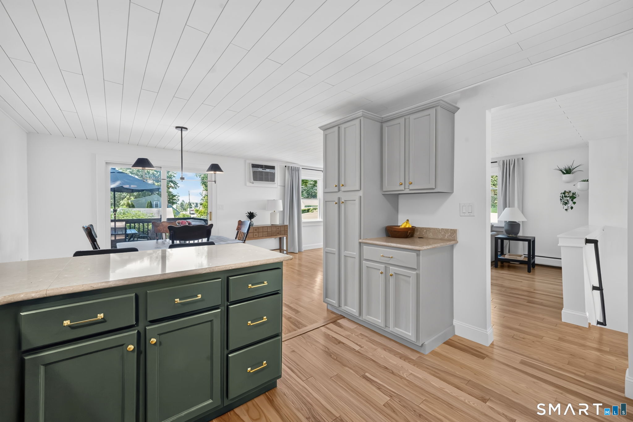 20 N Road East Granby, CT 06026 - Photo 7 of 35