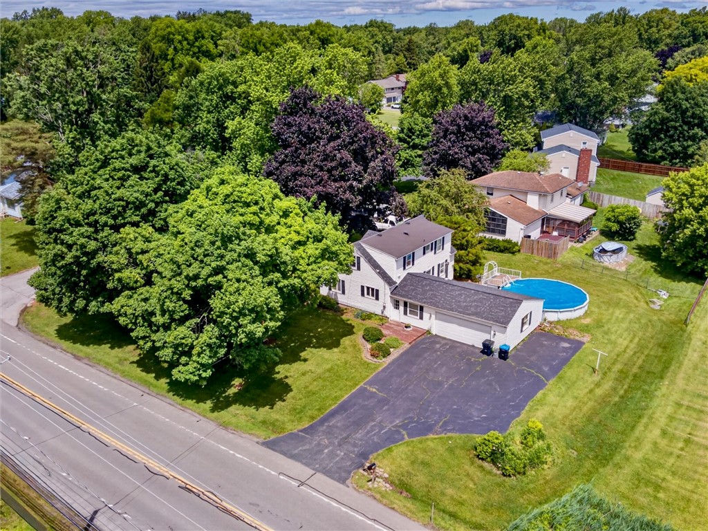 736 Paul Road Chili, NY 14624 - Photo 5 of 39