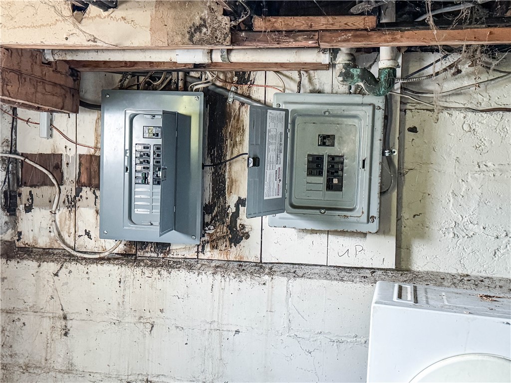 61 Weaver Street Rochester, NY 14621 - Photo 14 of 24