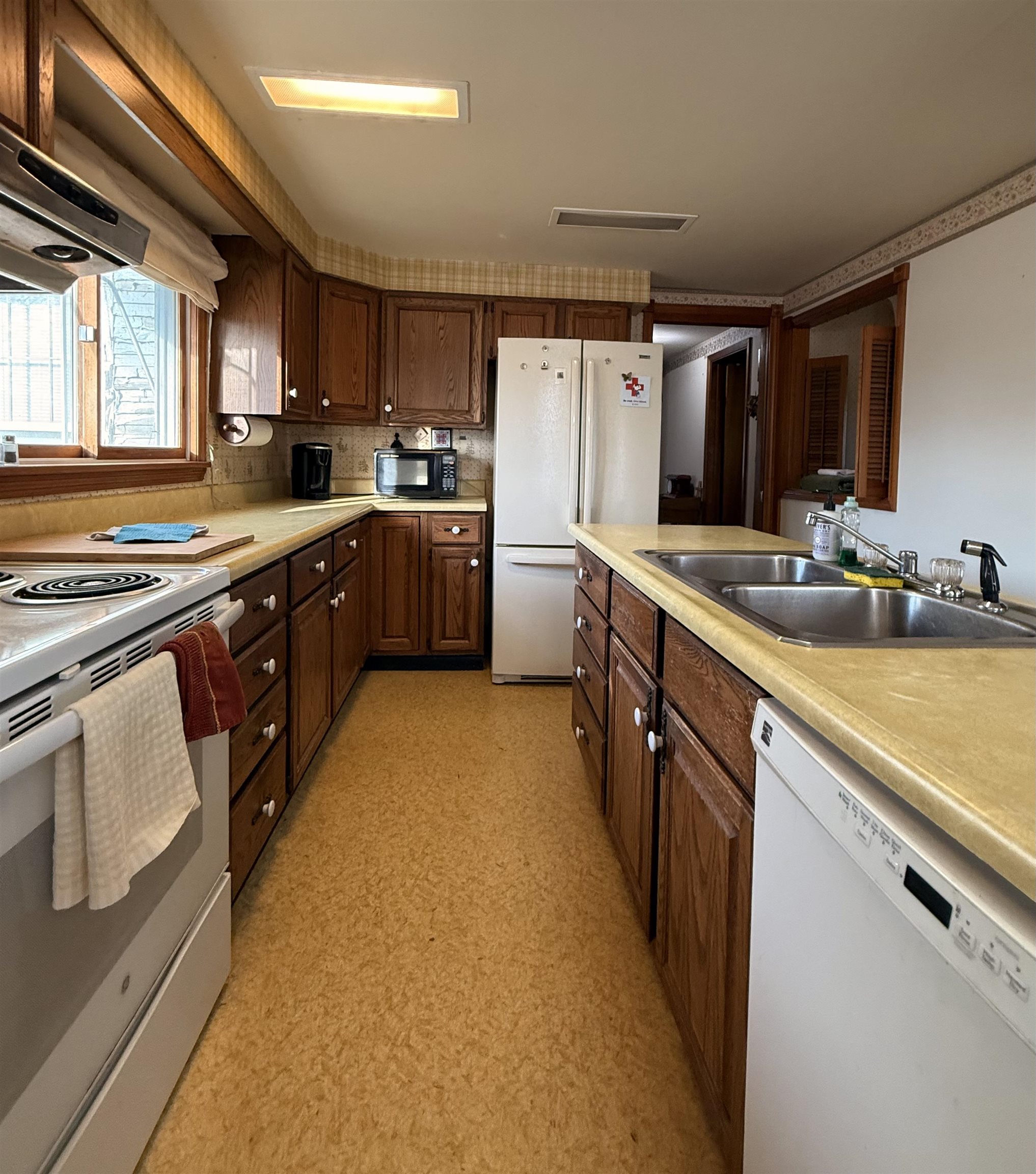 4 Barnum Street Milton, VT 05468 - Photo 4 of 24