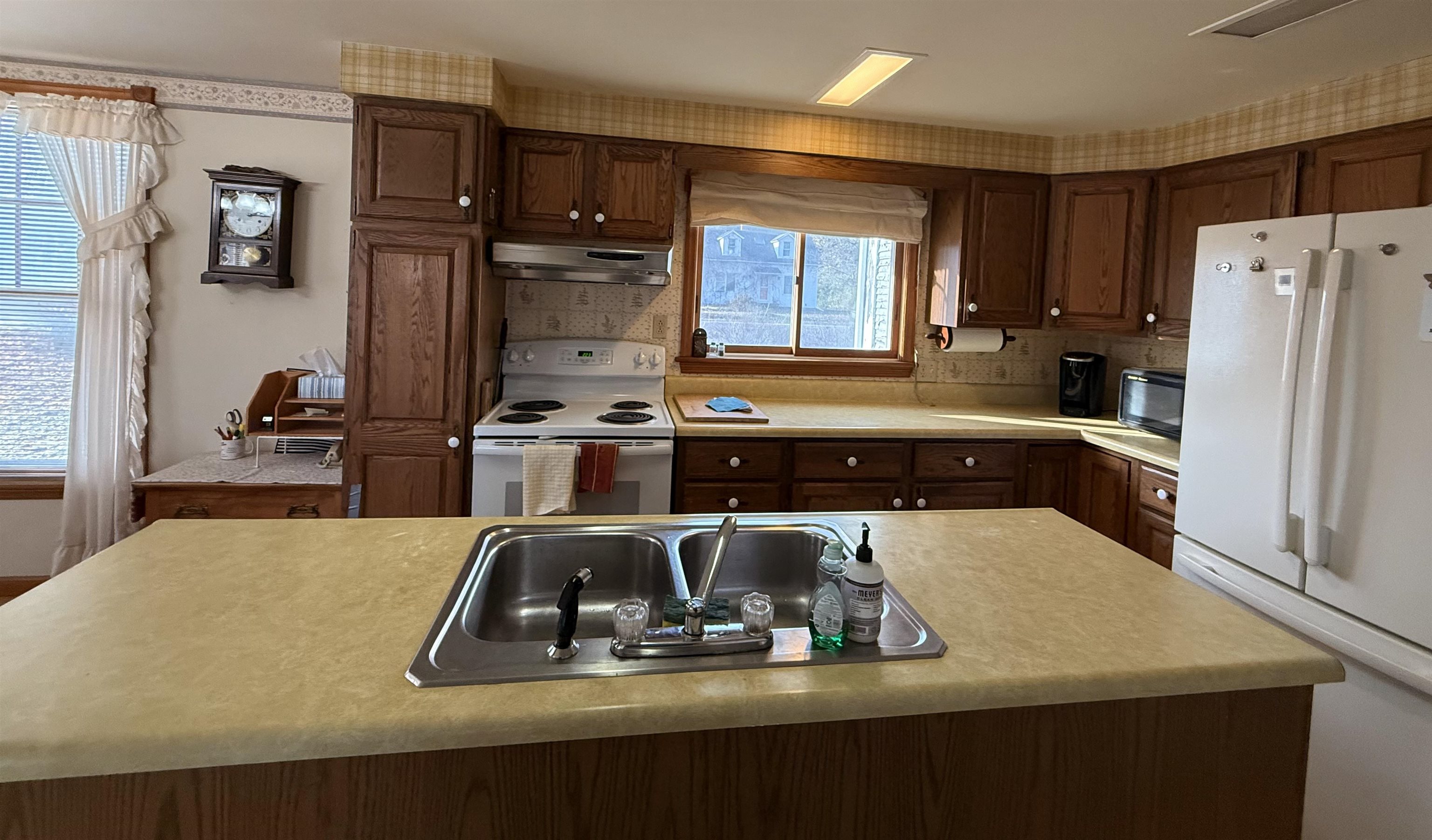 4 Barnum Street Milton, VT 05468 - Photo 5 of 24