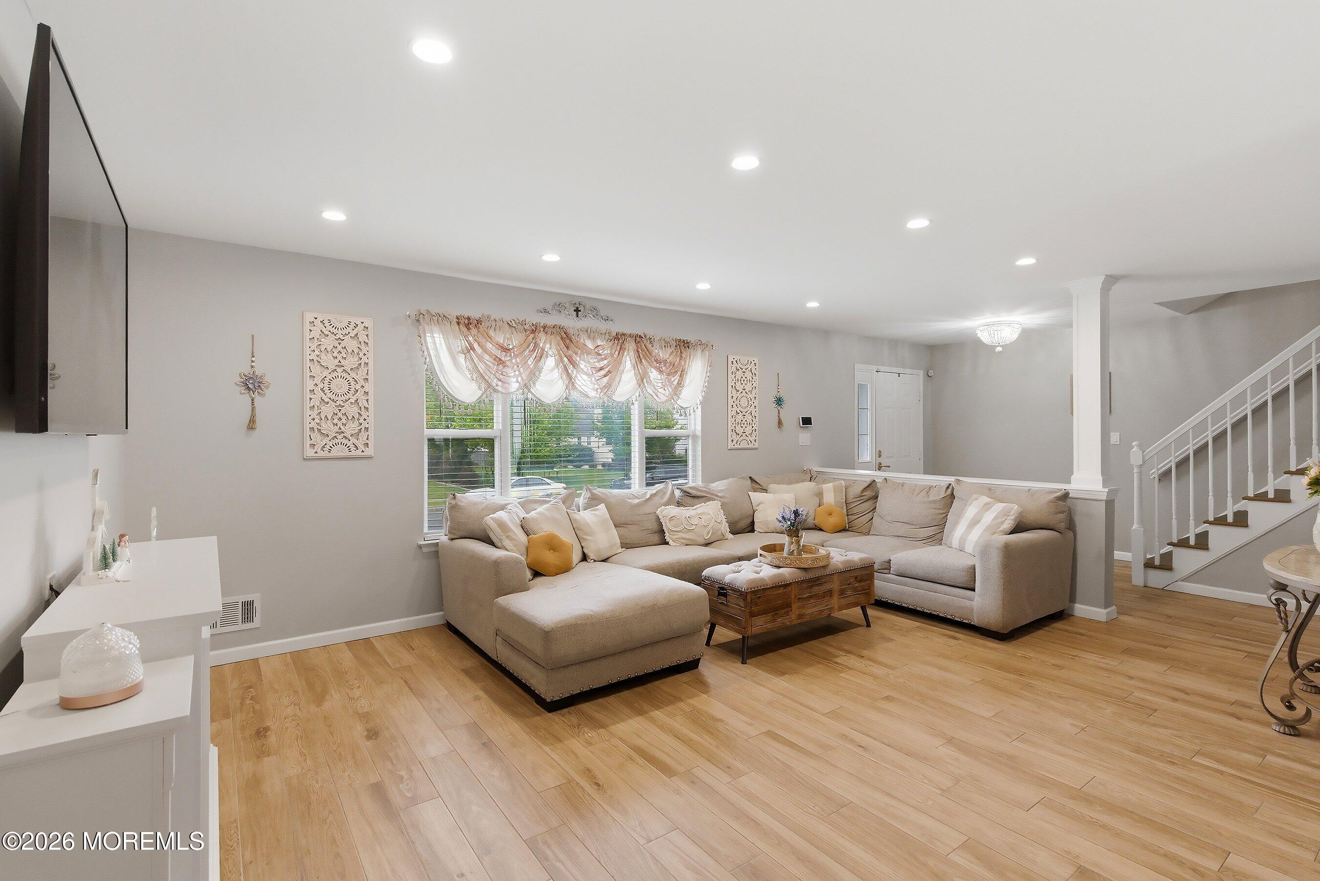 32 Bronia Street Howell, NJ 07731 - Photo 8 of 46 Living 2