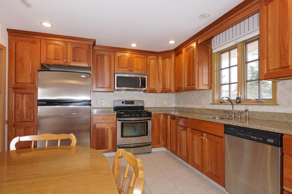 30 Ridge Street Winchester, MA 01890 - Photo 9 of 27 Gallery Image 9