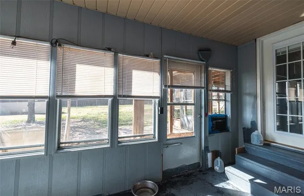 $235,000 | 400 Farmers Lane, Lebanon, MO 65536