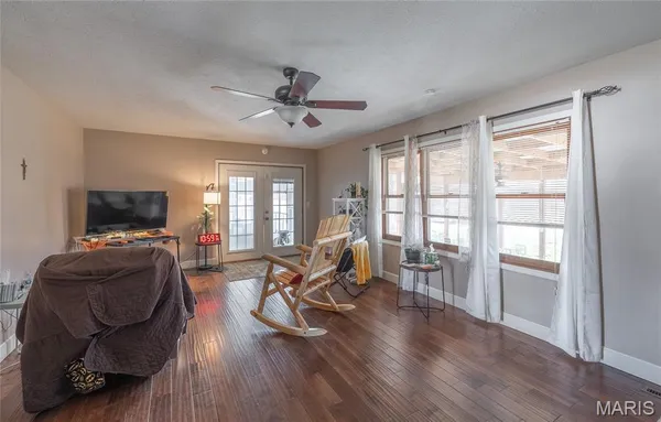 $235,000 | 400 Farmers Lane, Lebanon, MO 65536