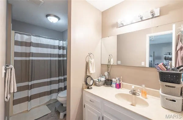 $235,000 | 400 Farmers Lane, Lebanon, MO 65536