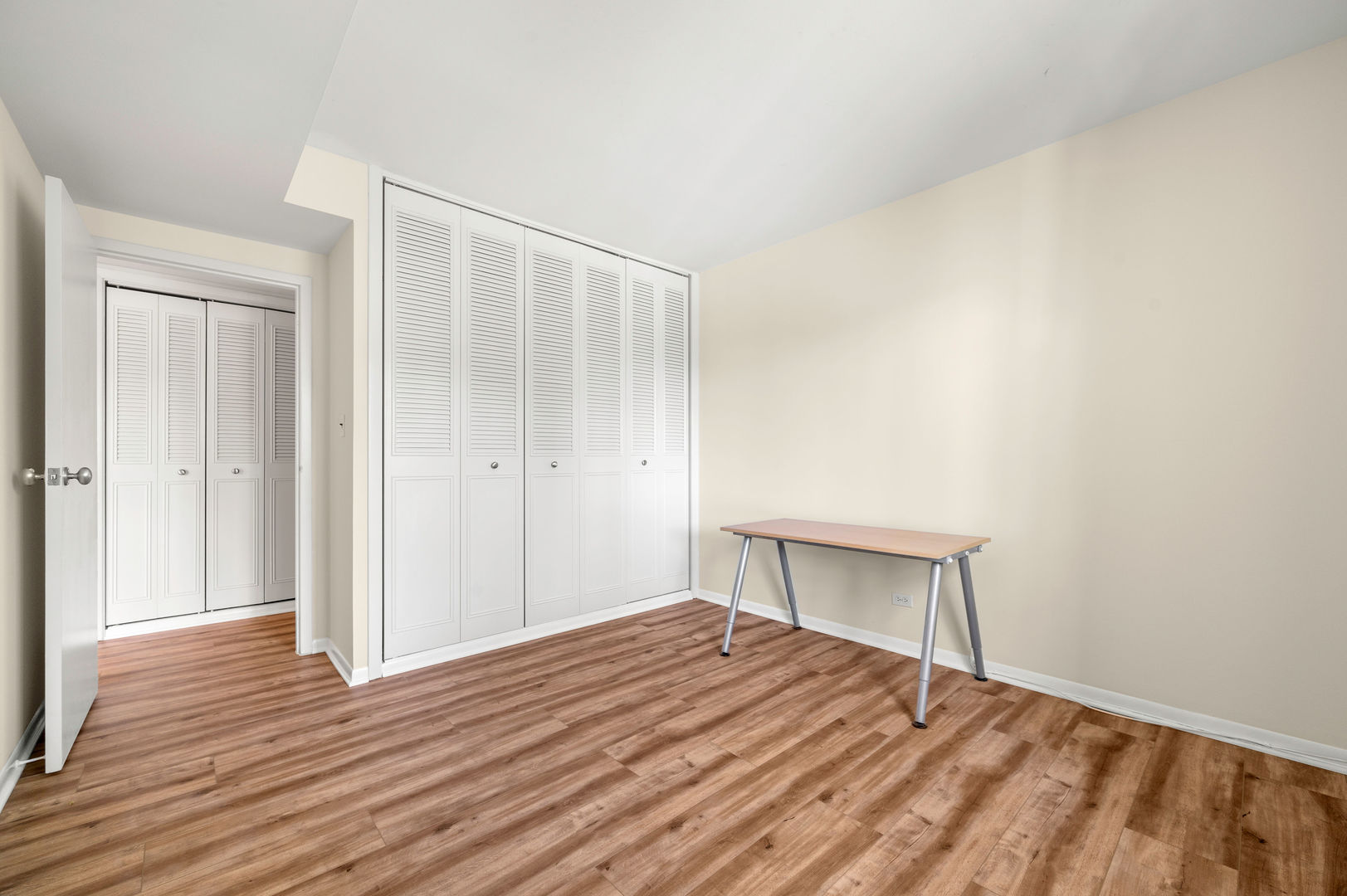 835 Ridge Avenue, Unit 303 Evanston, IL 60202 - Photo 18 of 20 Gallery Image 18