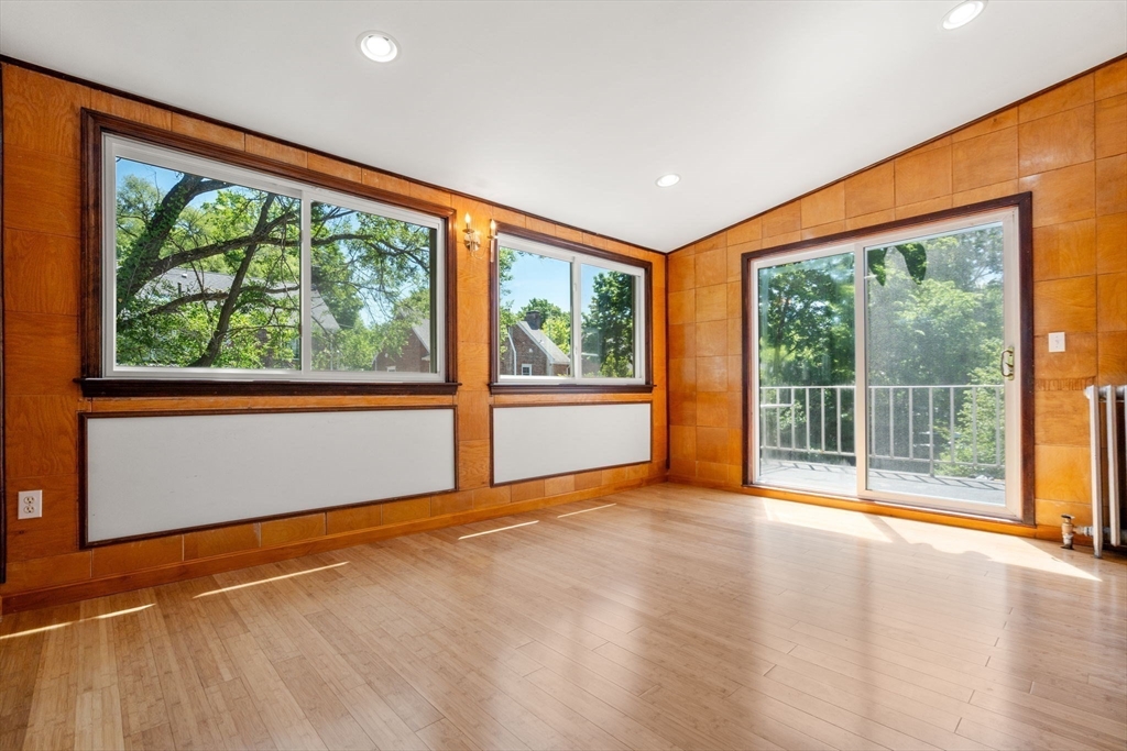 261 Russett Road Brookline, MA 02467 - Photo 15 of 36