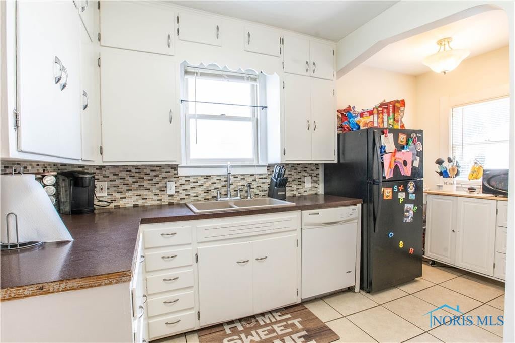 3948 Garrison Road Toledo, OH 43613 - Photo 11 of 33 Gallery Image 11