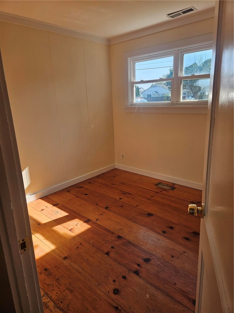 28 Ludlow Road Middletown, RI 02842 - Photo 10 of 13 Gallery Image 10