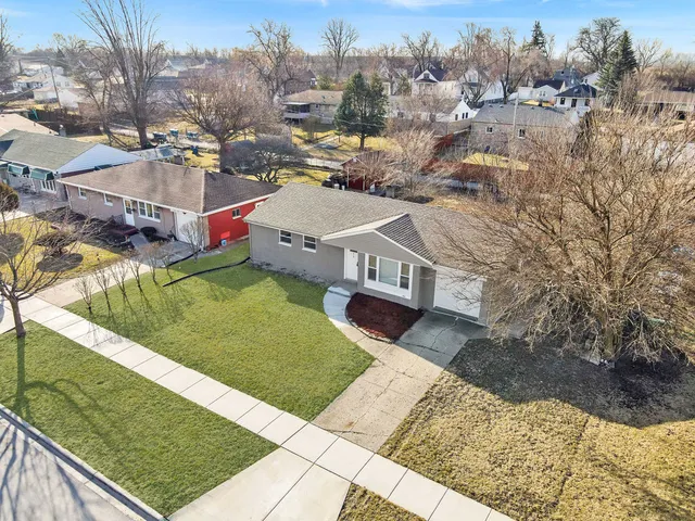 $195,000 | 316 East 24th Street, Chicago Heights, IL 60411