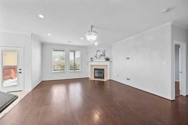 $2,450 | 1946 Hawthorne Brook Lane, Fresno, TX 77545