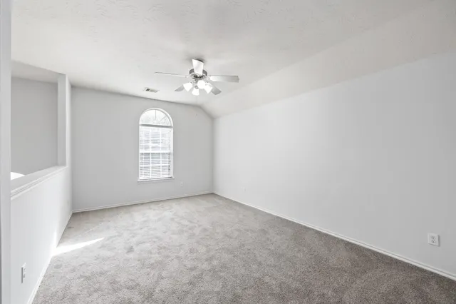 $2,450 | 1946 Hawthorne Brook Lane, Fresno, TX 77545