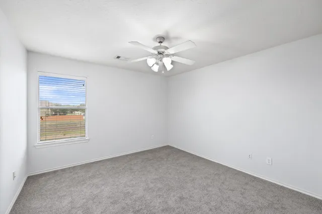 $2,450 | 1946 Hawthorne Brook Lane, Fresno, TX 77545