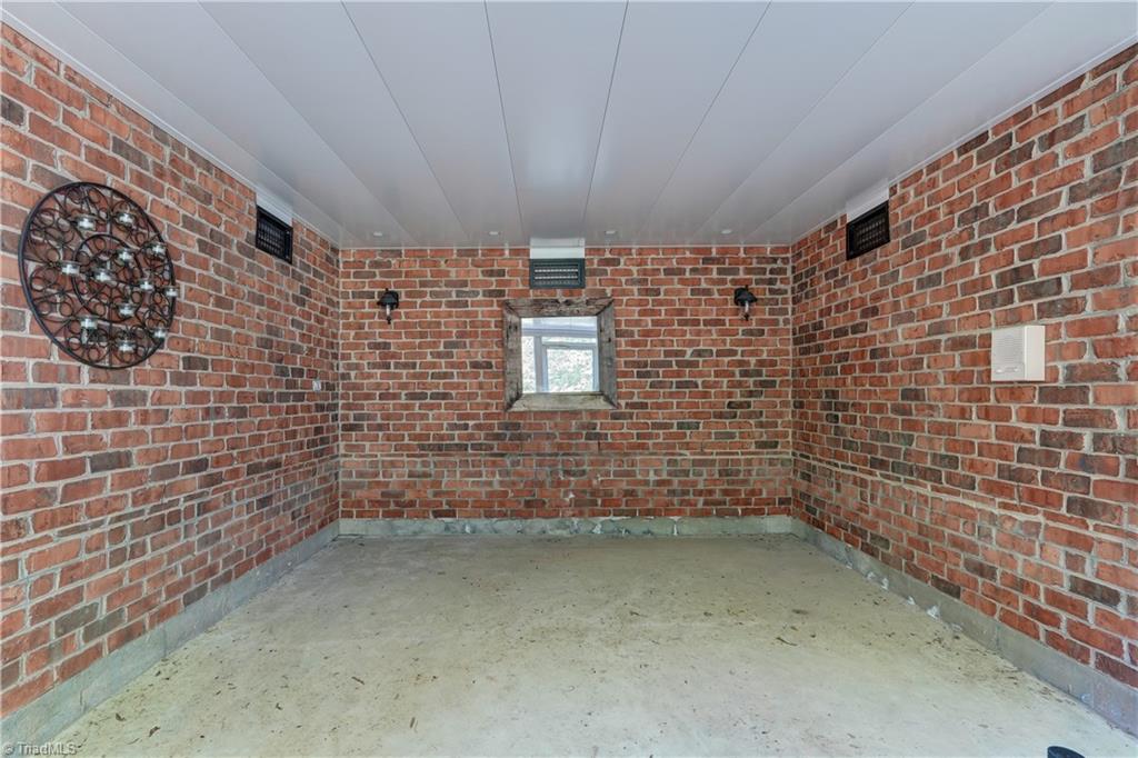 6598 Alley Road Summerfield, NC 27358 - Photo 36 of 42 Gallery Image 36