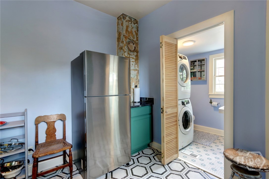 536 East Gordon Lane Savannah, GA 31401 - Photo 16 of 22