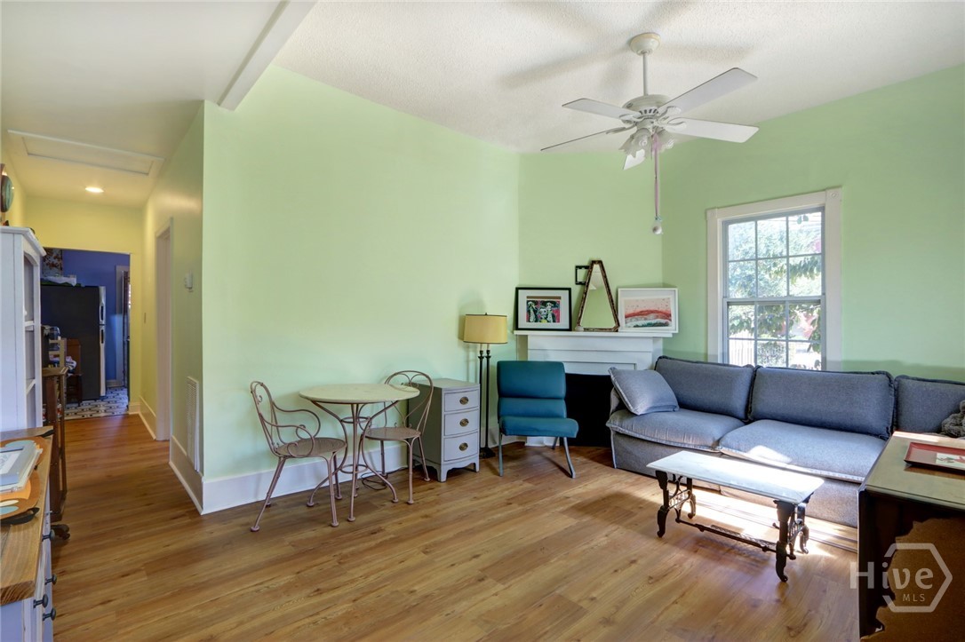 536 East Gordon Lane Savannah, GA 31401 - Photo 6 of 22