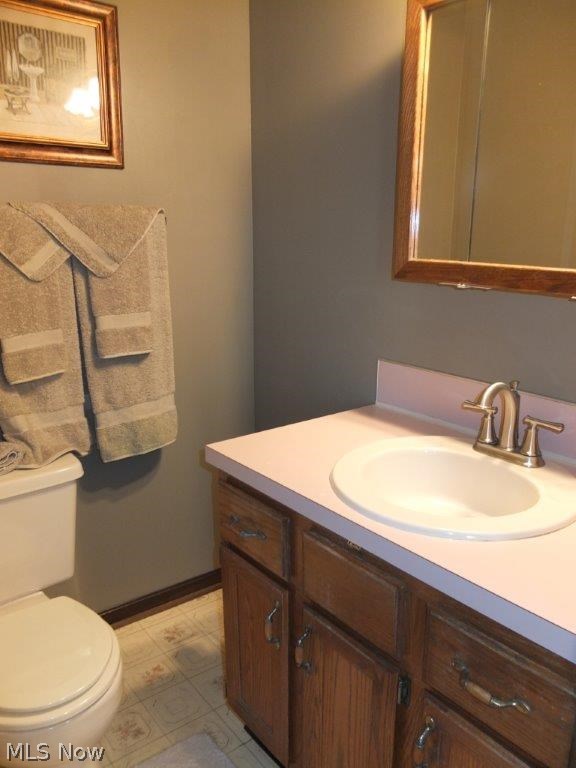 1310 Bravado Road Southwest Canton, OH 44706 - Photo 11 of 23 Master Bath