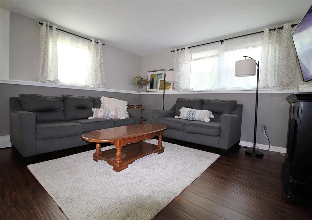 5 Chambers Street, Unit 1 Worcester, MA 01606 - Photo 7 of 9