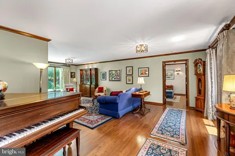 $1,100,000 | 4 Brickford Lane, Baltimore, MD 21208