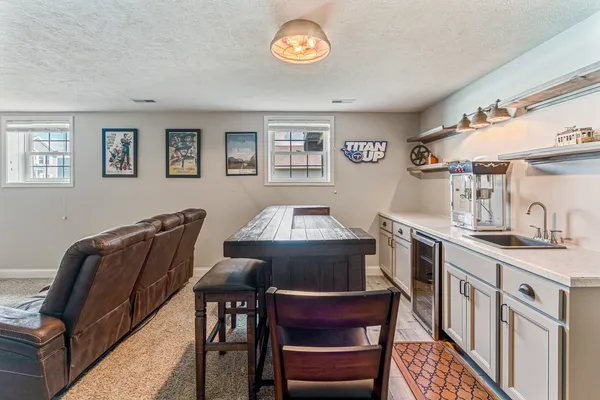 $440,000 | 1302 Wicklow Drive, Bloomington, IL 61705