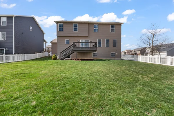 $440,000 | 1302 Wicklow Drive, Bloomington, IL 61705