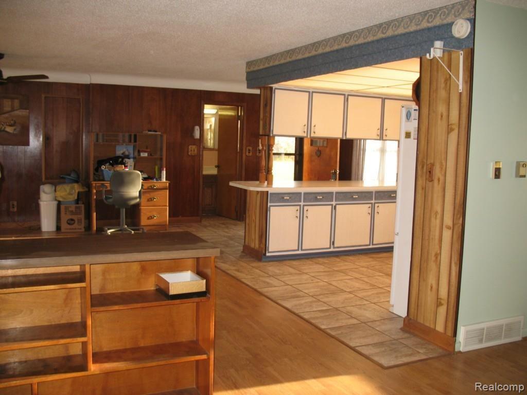 5330 Williams Road Newport, MI 48166 - Photo 24 of 44 5330 Williams Street 031.jpg