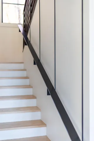 $1,125,000 | 3635 Under The Mountain Road, Londonderry, VT 05155