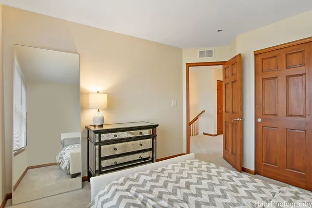 $349,000 | 2840 Cattail Court, Unit C, Wauconda, IL 60084